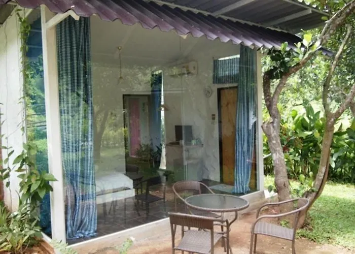 รีสอร์ท Porploen Hip Resort@suanphung RATCHABURI PROVINCE